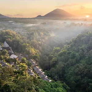 The Kayon Valley Vila