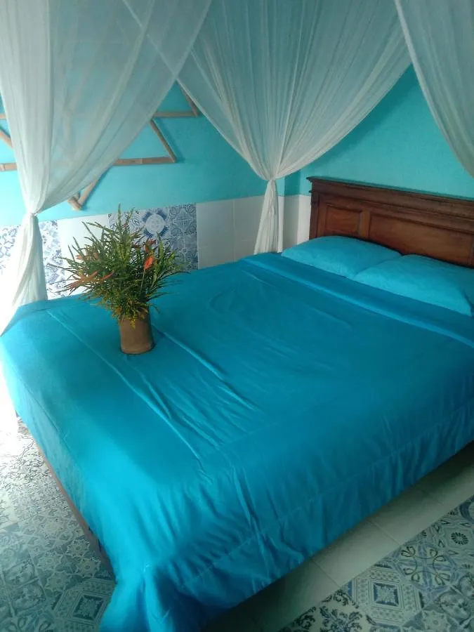 Putu Yoga Bungalow Bed & Breakfast Ubud  2*, Ubud (Bali)