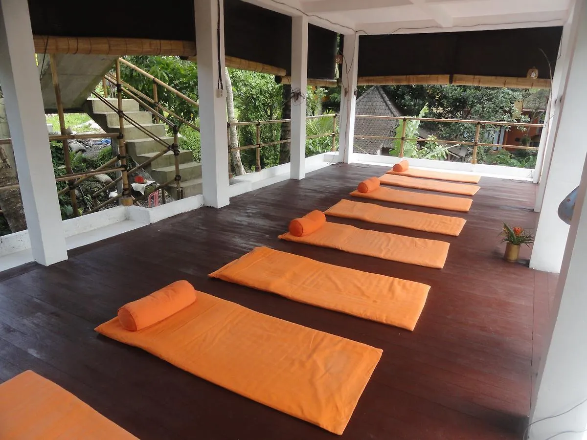 Putu Yoga Bungalow Bed & Breakfast Ubud