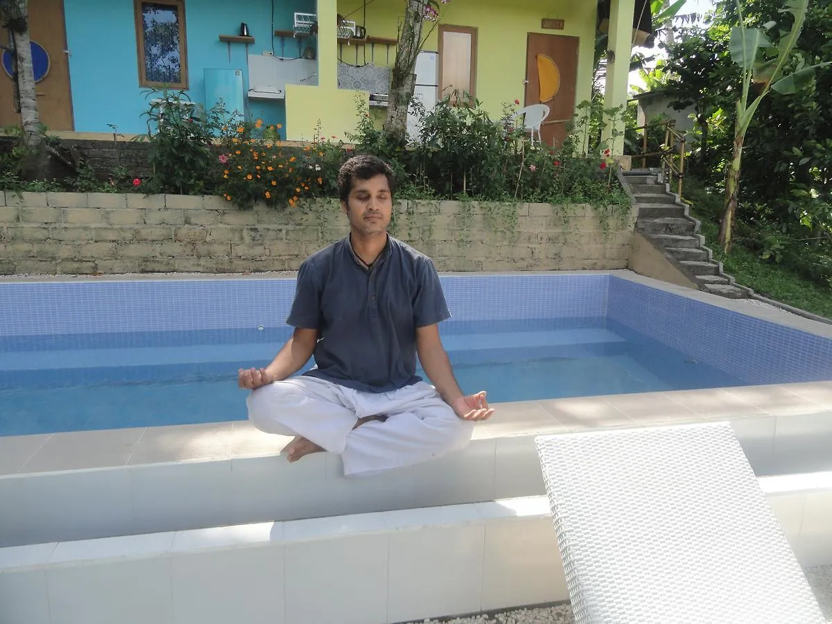 Putu Yoga Bungalow Bed & Breakfast Ubud  2*, Ubud (Bali) Indonesia